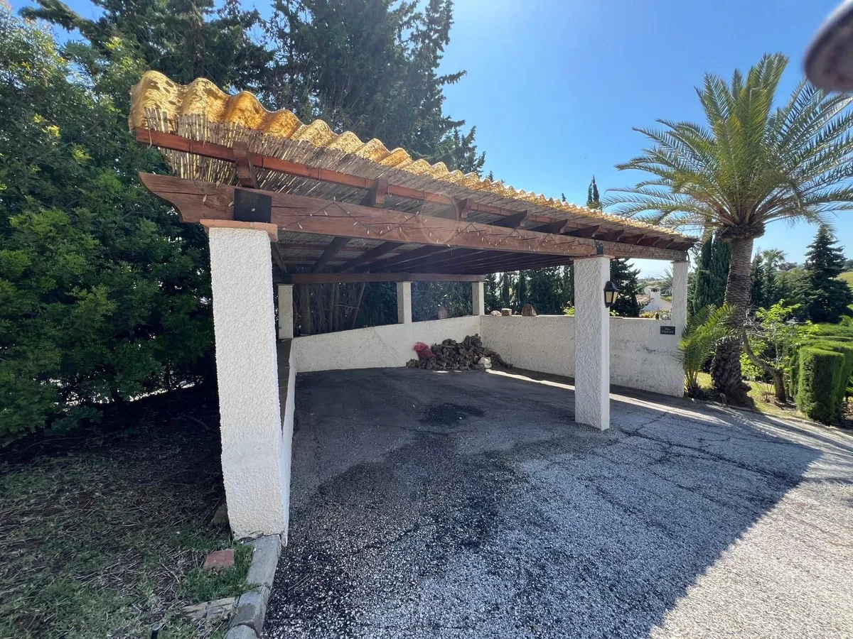 63fa98cd-4f44-4751-b377-ee9d5a9daed9