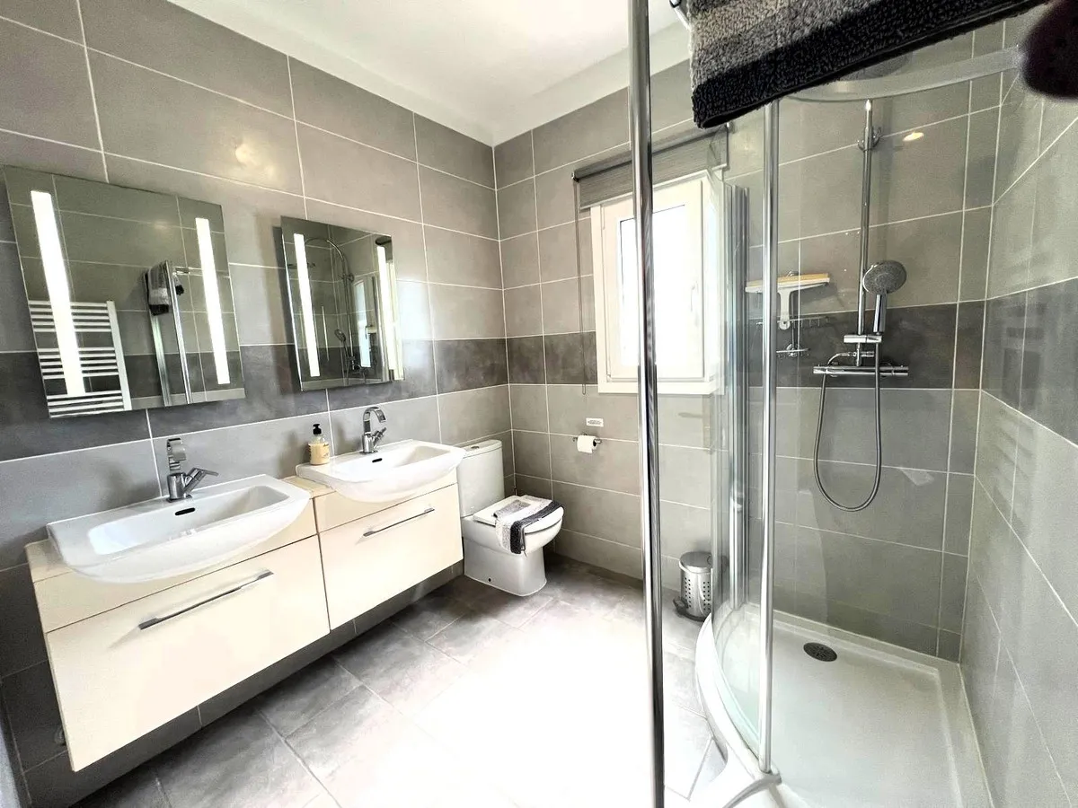 c0cf68b6-758d-4295-9bb3-e9f6612de8a1