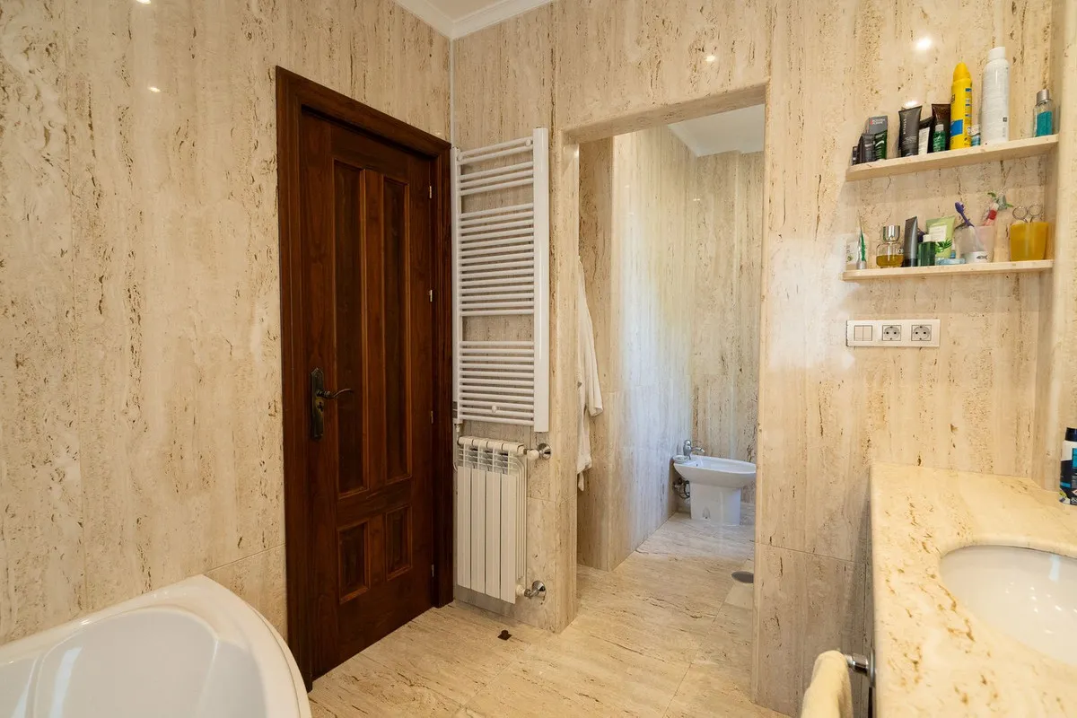 742edb50-8501-4187-a058-77b498b1c4eb