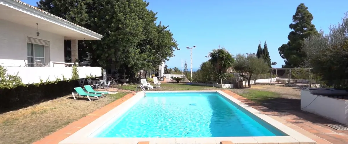 1c3dd45d-0609-49d1-be9b-a4679574f1e6