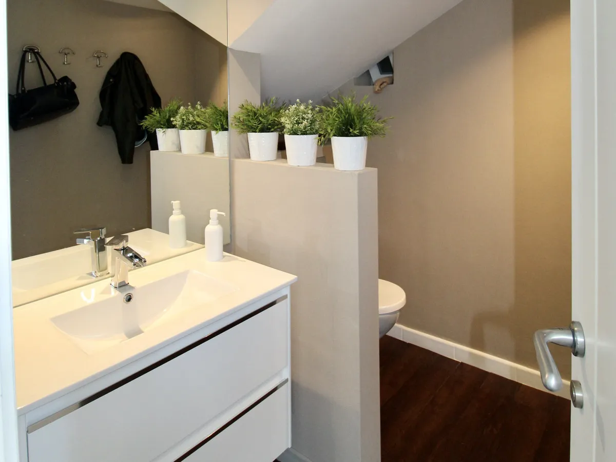 00bfc9ca-ba7e-4a45-bc00-18a9ca64666e