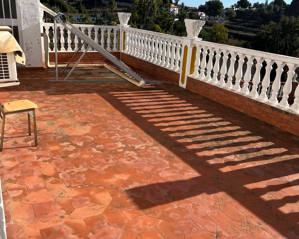 8ce1c043-4305-49f5-b72a-d676eca004f2