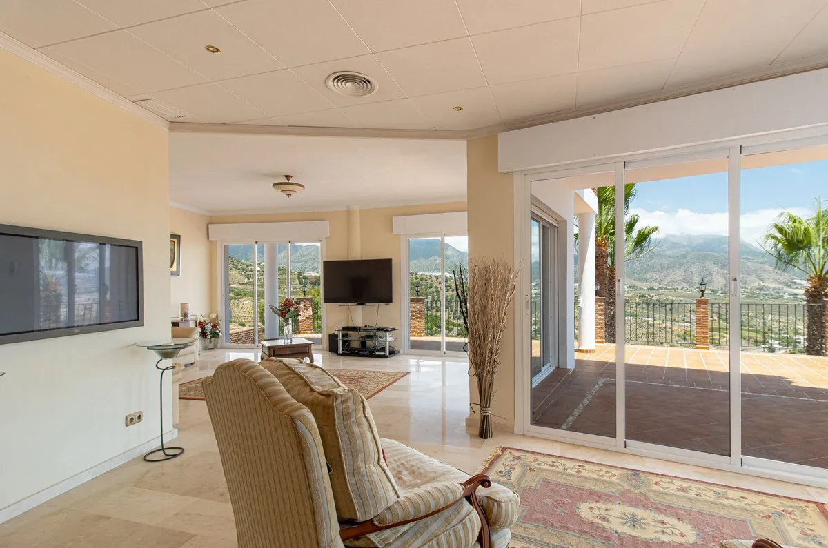 823baf64-79f8-4e8b-a066-bbd077f7c17b