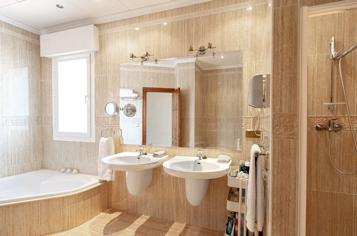 b316463e-71cd-43c6-91dc-1c82f5ab15d6