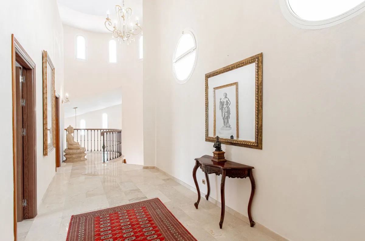 c71486f8-74b6-45a0-bdd2-2f7b7ea19309