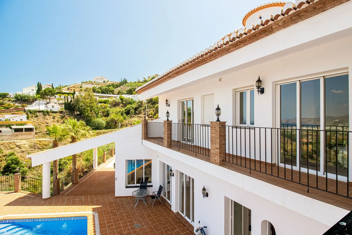 ccf91085-24f4-45d8-b407-d283c5cc257d