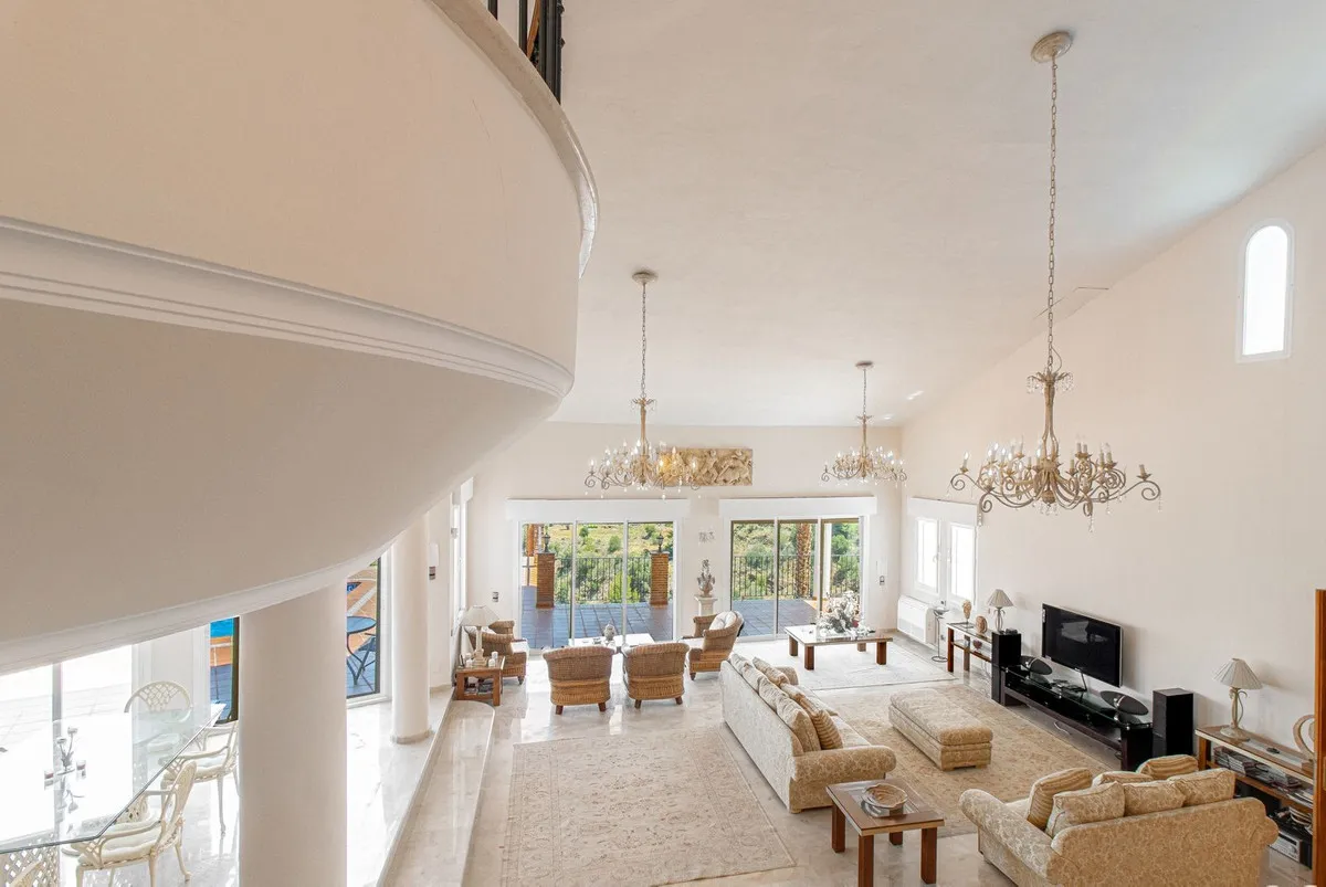 e2fafbf0-ef91-483a-9ea1-a4a3ab7415b1