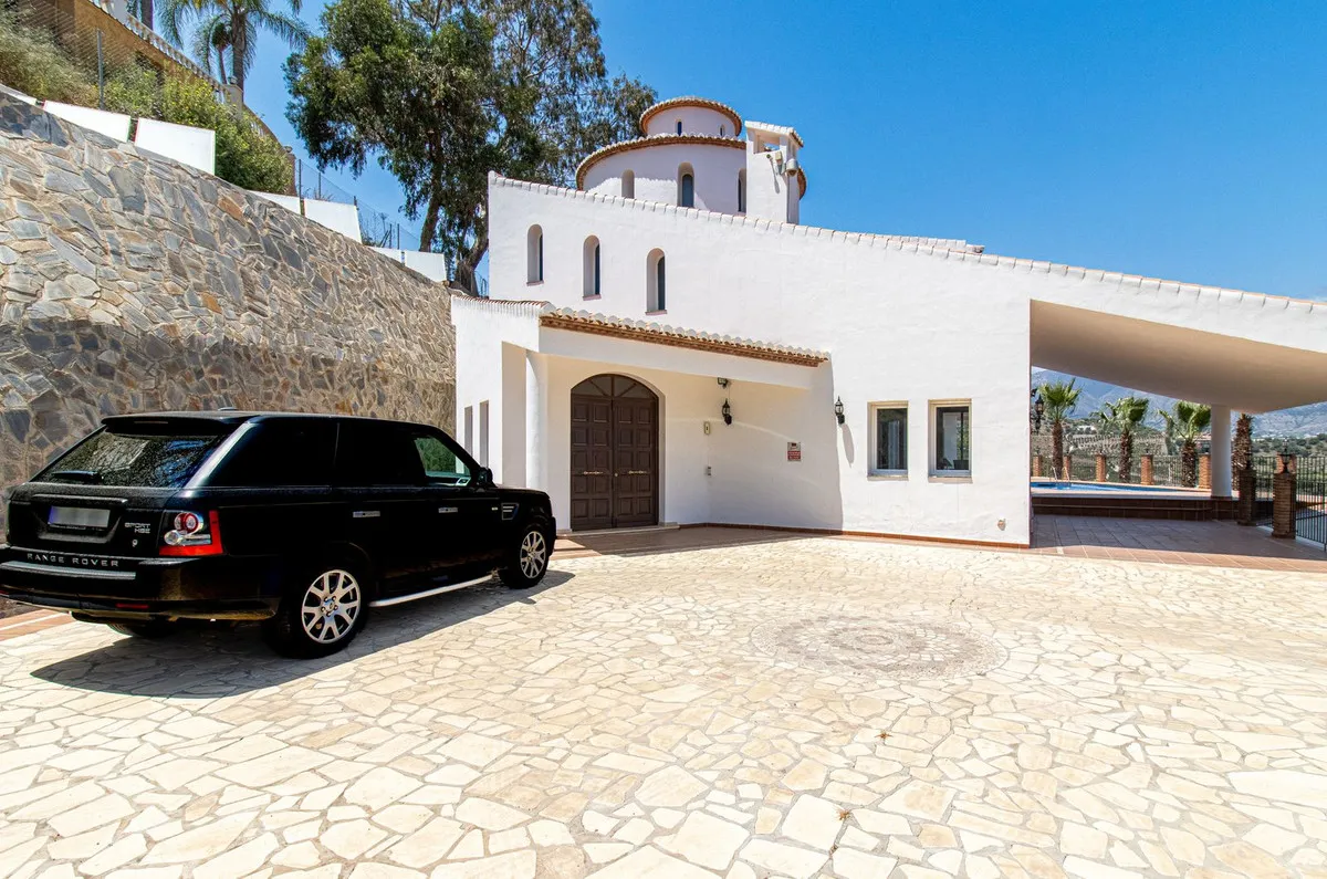 ef0adb1a-e0c3-4ba6-8b53-aa3c72656697