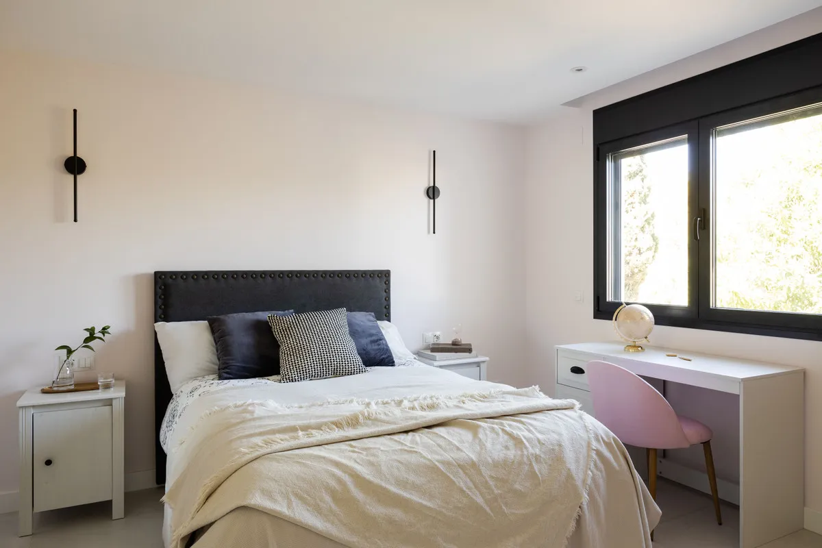 4edeaf60-76e7-4e7c-b969-668a44c2e75f