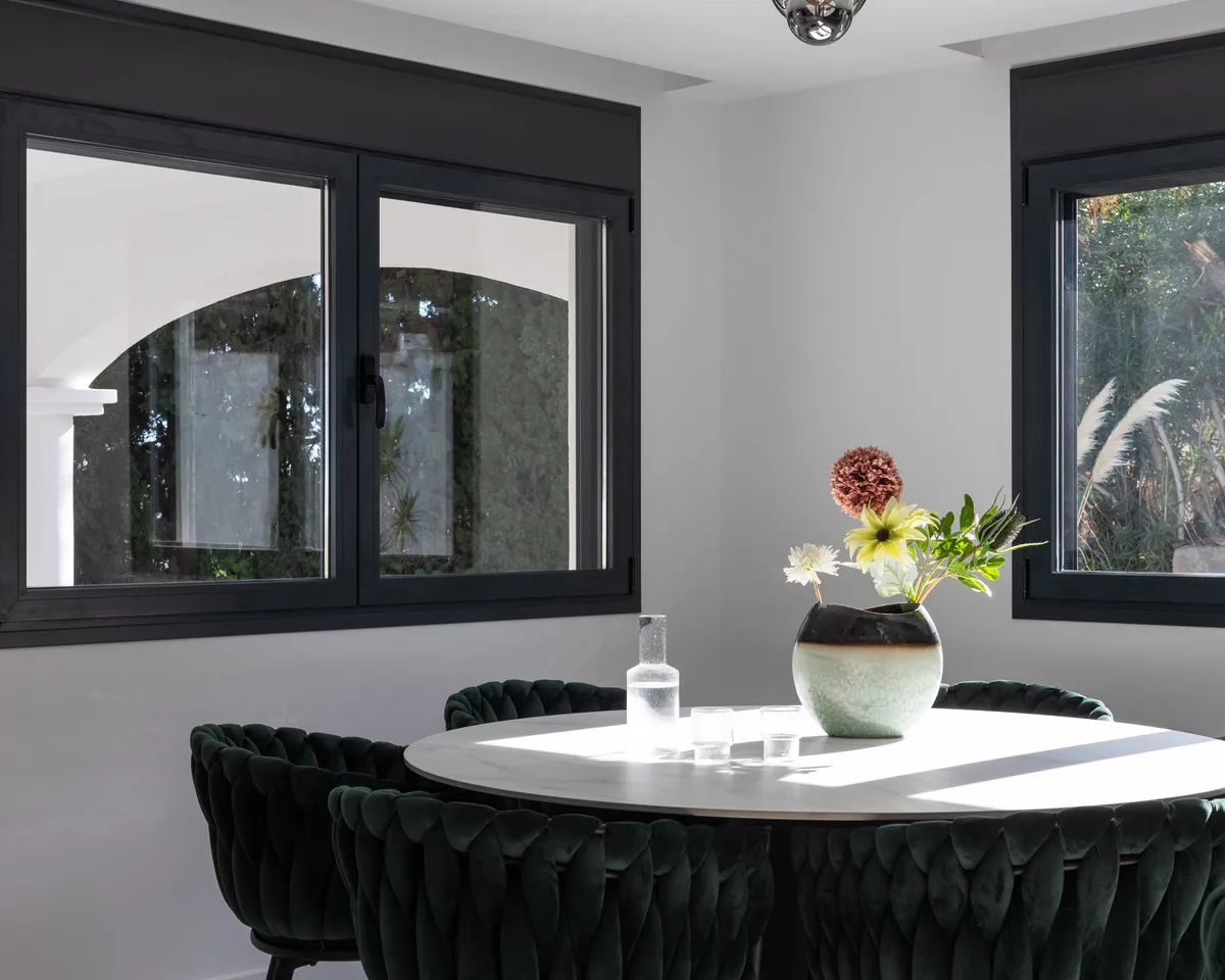 5aac5aea-462b-4d6c-b969-20890ab9de1a