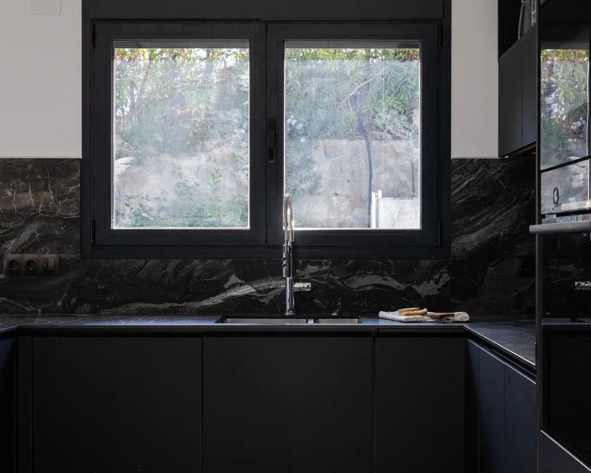 c846e651-b247-4abb-87e3-17f66a6cca89