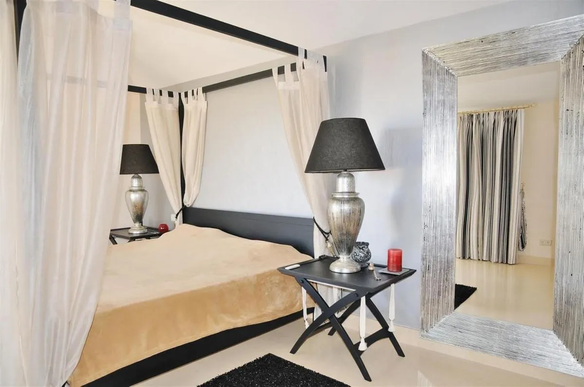 7af3299c-11f3-499f-aeab-994eee2bb676