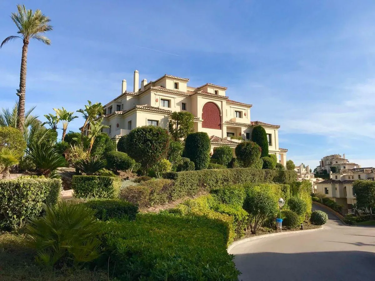 826862c3-9cca-40cb-8b01-9877b3f27009