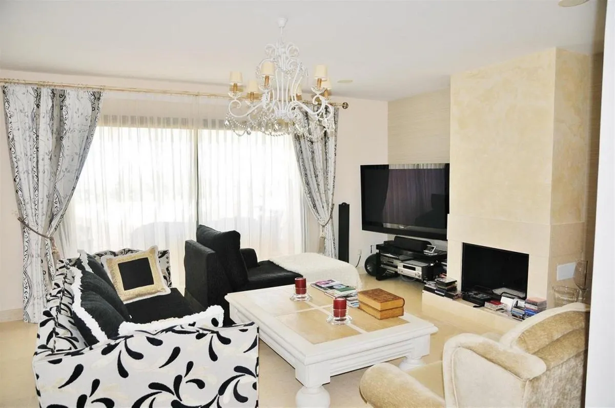 f86fb4f2-eac5-4186-b861-d4b21d4fde16