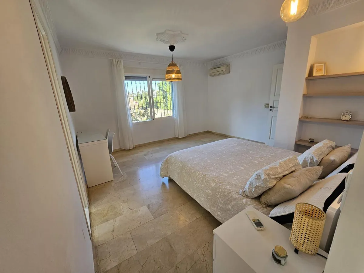 11a8f8ed-2a0c-4cbc-964a-736c9b2a2eba