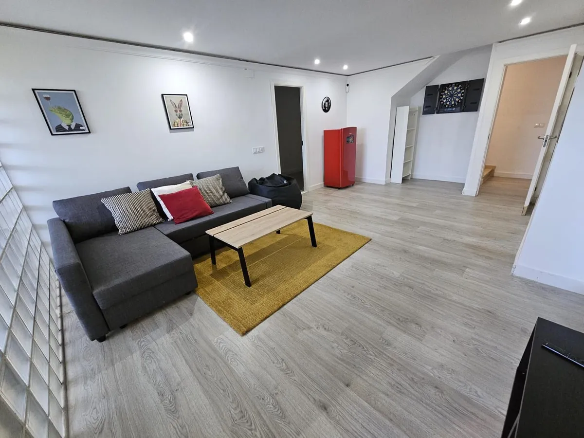 1c2f704c-4599-46ff-9e45-5a061124c765