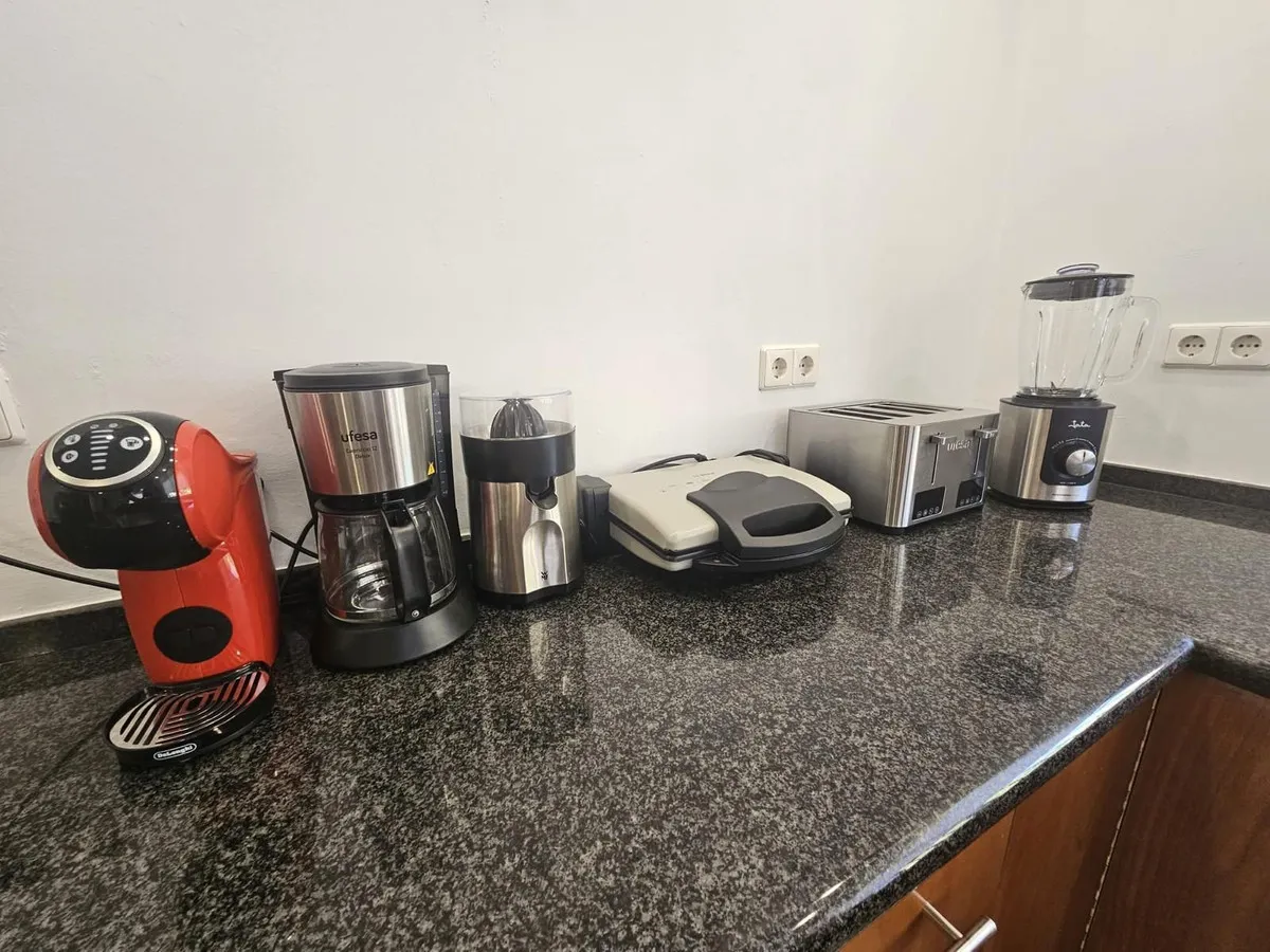 4cdbdec0-1822-4281-bc8f-1a0aa8fe575f