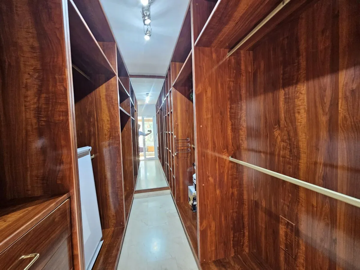 b246528d-2cd9-48f7-9a87-f0a84f403fd3