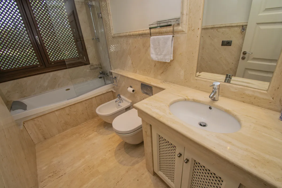 5b9dc95e-f4b9-4a38-a8f2-c82c52cbe347