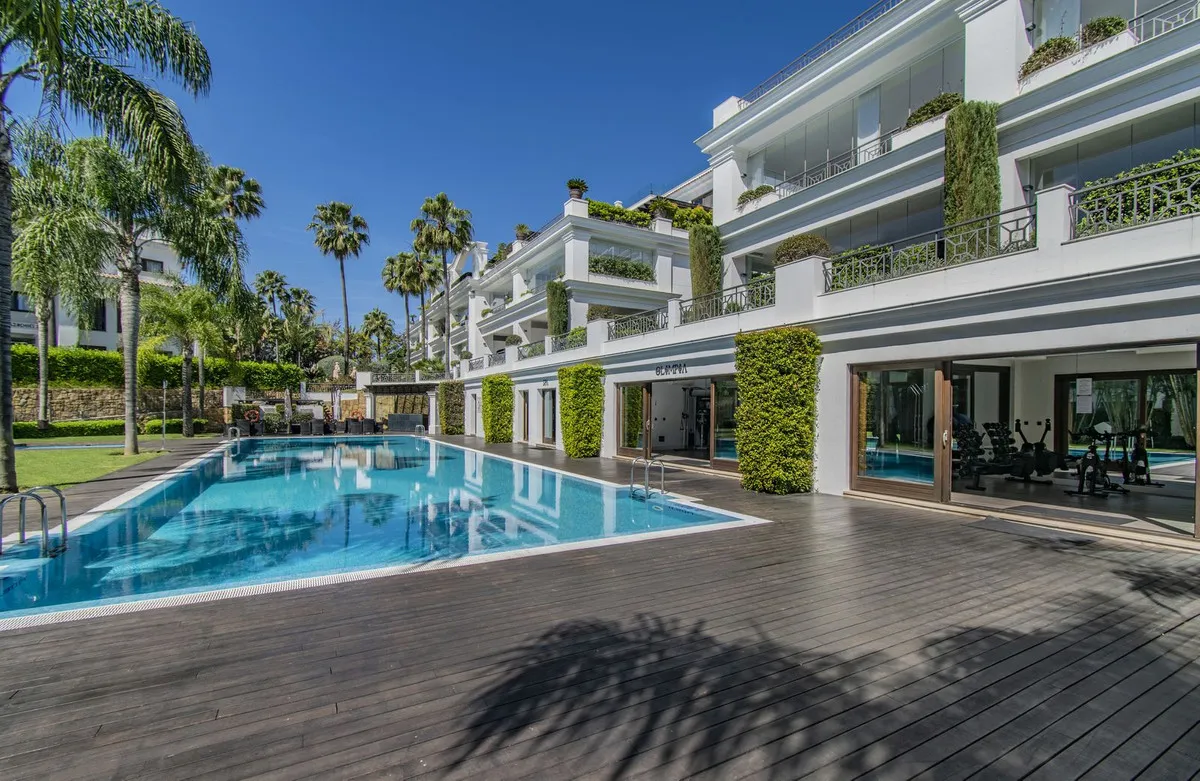 948dbc38-7890-4b0a-83bc-ac5a516cb22e