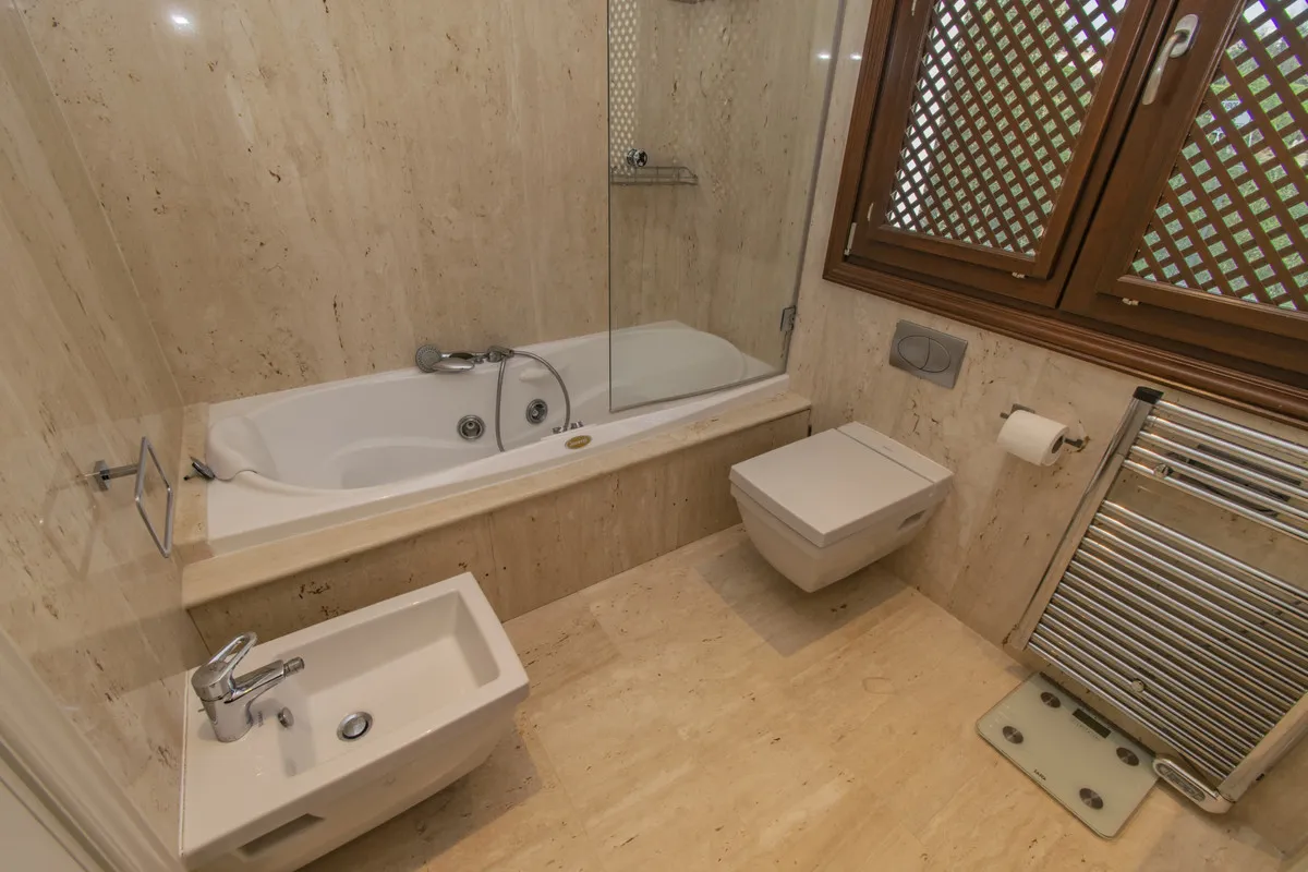 b2aa7914-8017-43c4-b095-a5e591ba31b4