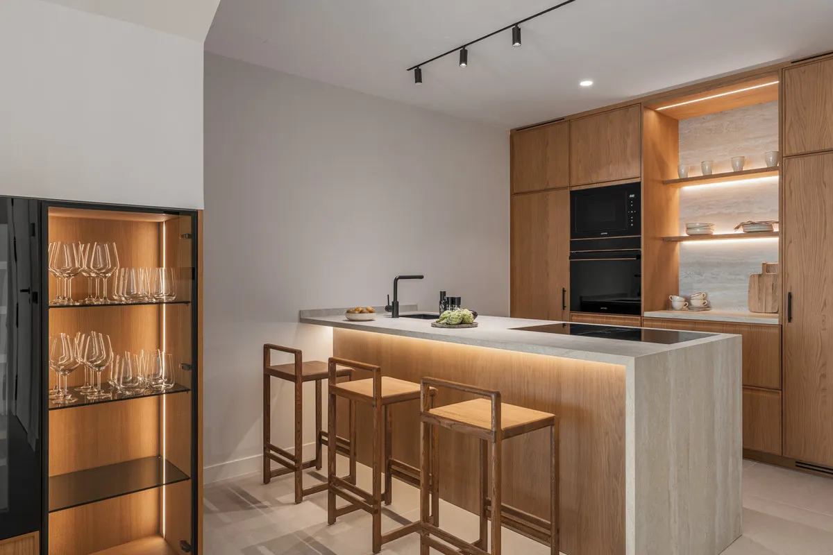 4ee652df-6def-4787-9930-dd0eeed3111e