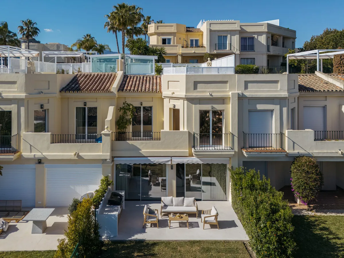 e284c99a-79d1-4319-9577-0ee97178a6f3