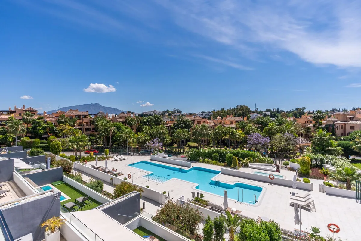 7b5d0f81-f3bf-4bdf-a8e3-7de2bcb4e6f1