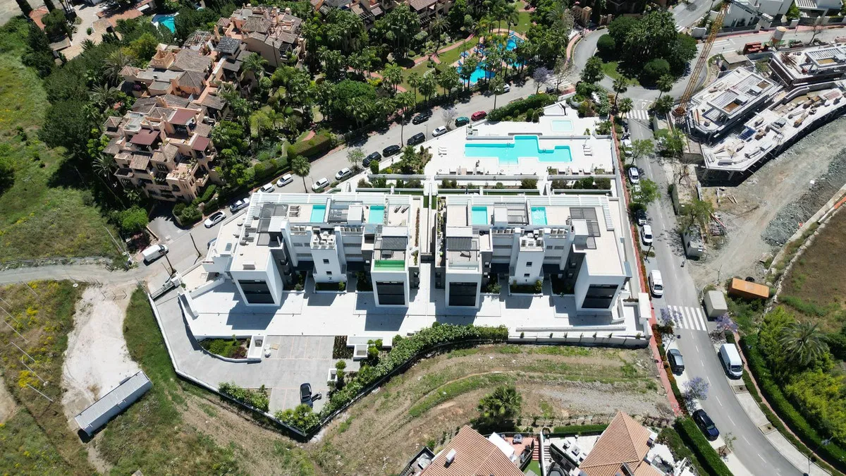 823cebcc-a711-46fd-8754-8cecea8981c5