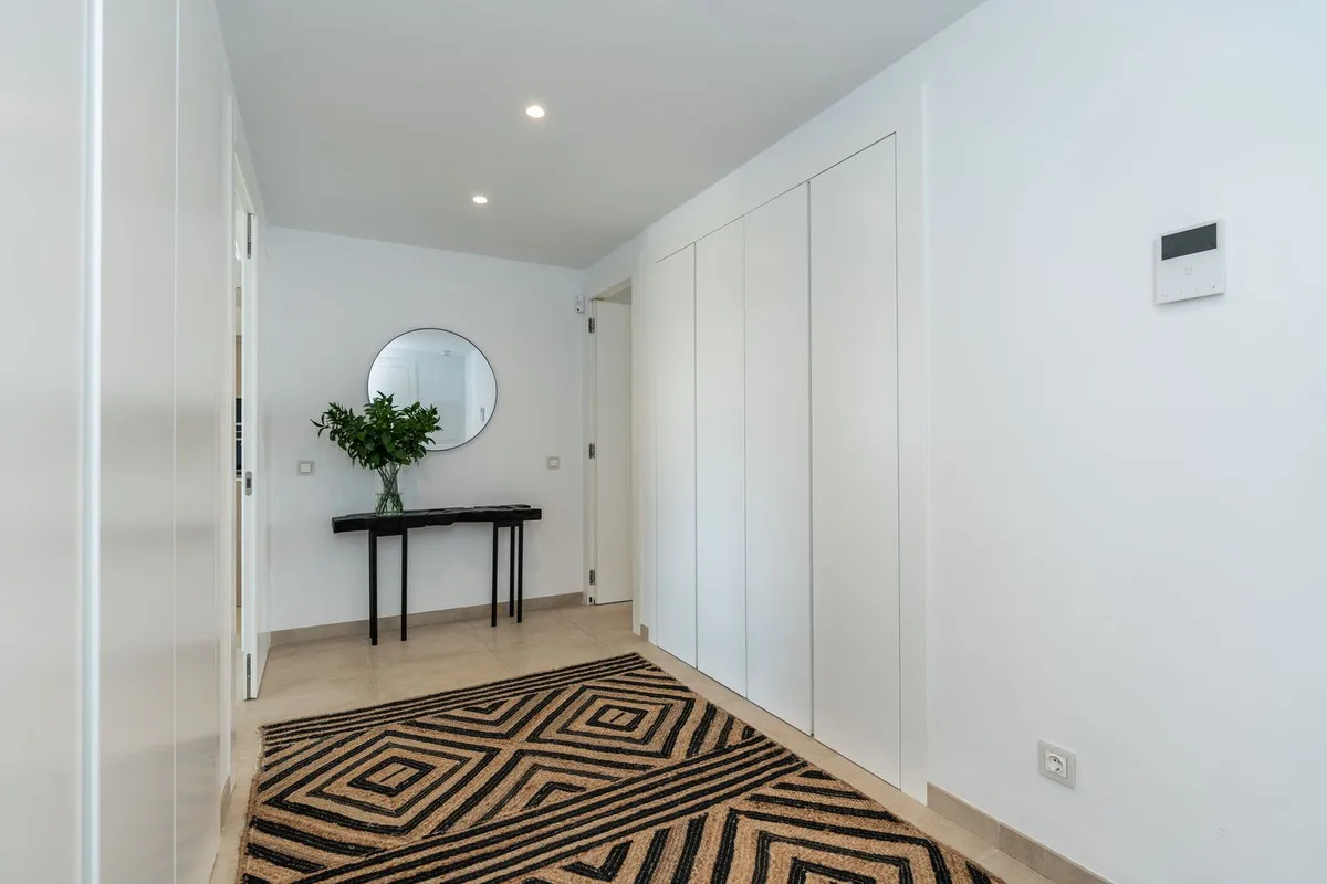 9cf6639d-7cb4-4c61-a2c9-e286883e83ed