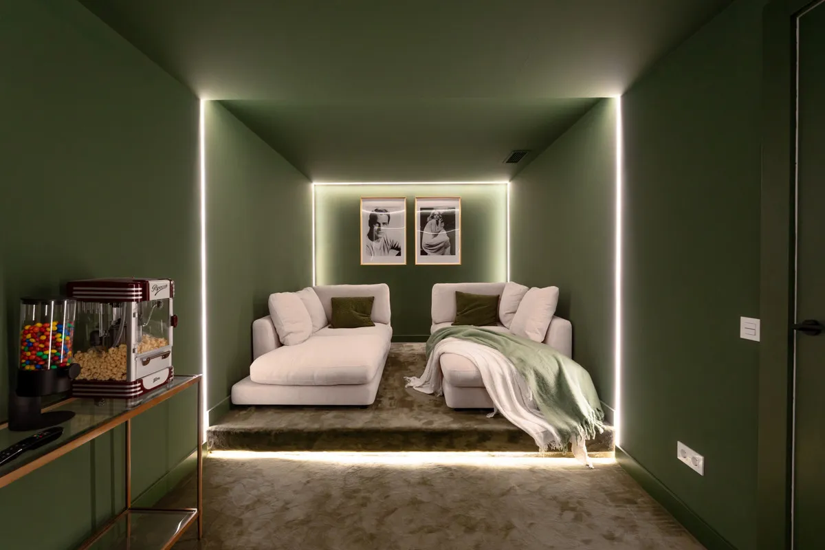 60da7e19-1931-49e2-9503-9484fc69e119