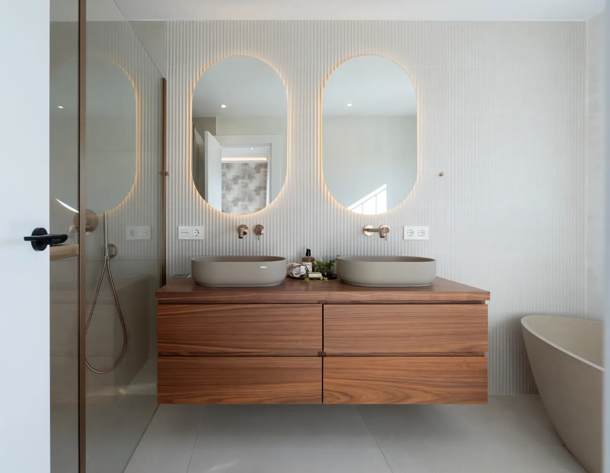 6ea4dcc2-dae6-4d76-b8b6-427aa2dcfec9