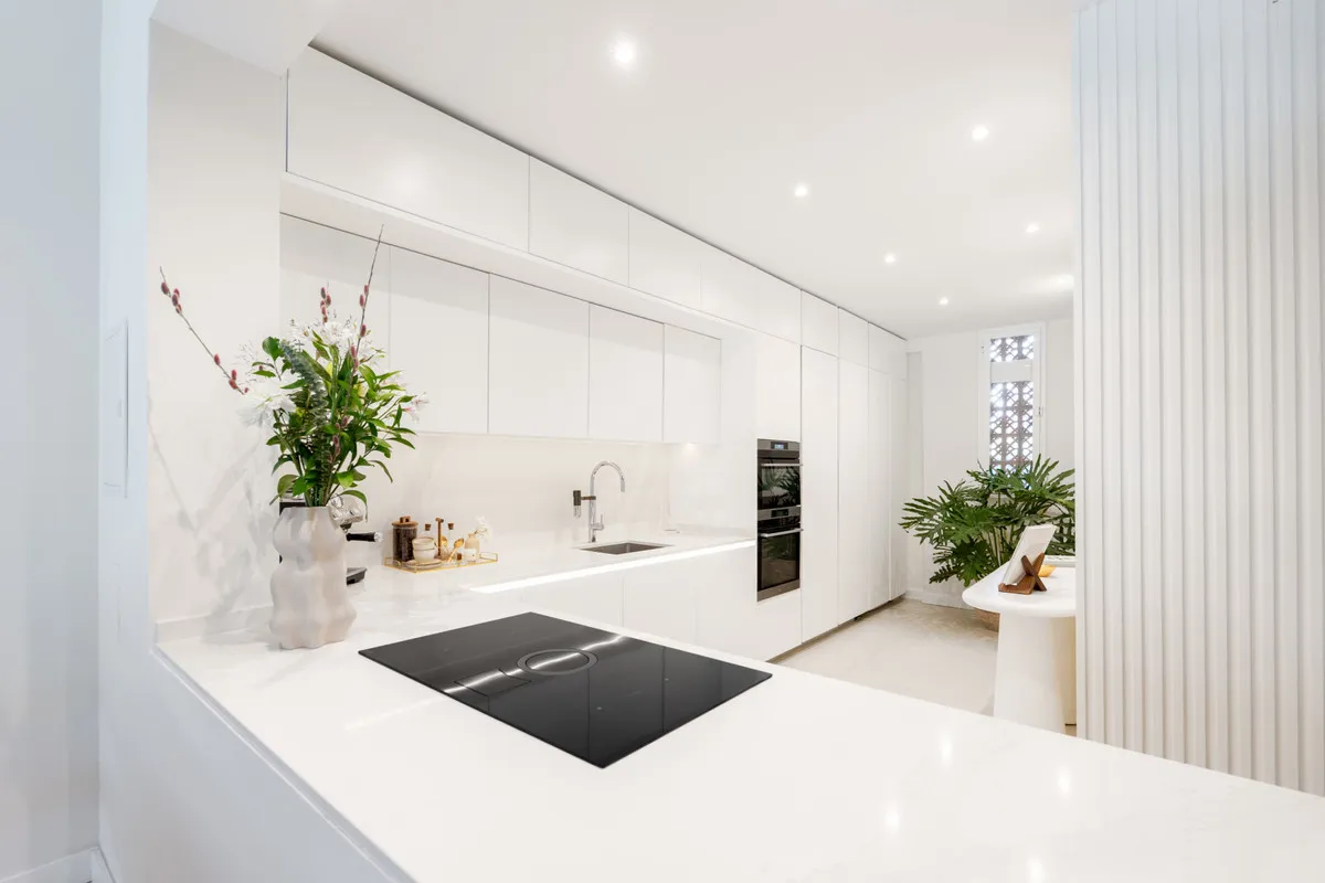 7bd907df-c616-4ed6-a2a7-287d5cd74405