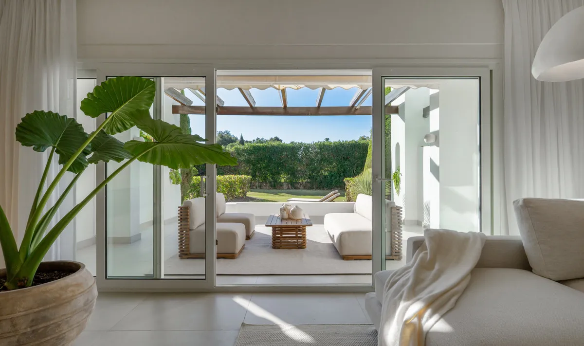 900edb94-aa6e-4385-b2db-4082cc6bab33