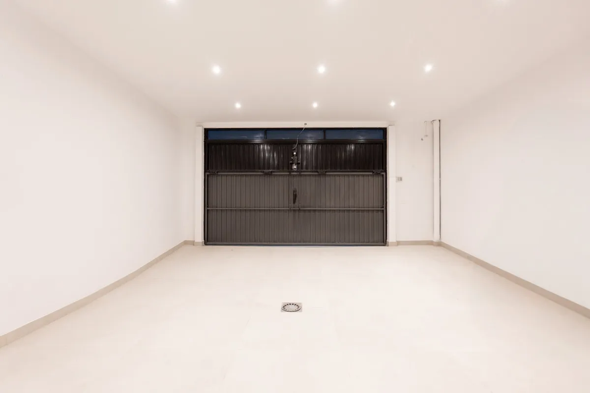 9f43ab5b-7d6c-4ac6-a64d-478a61177826