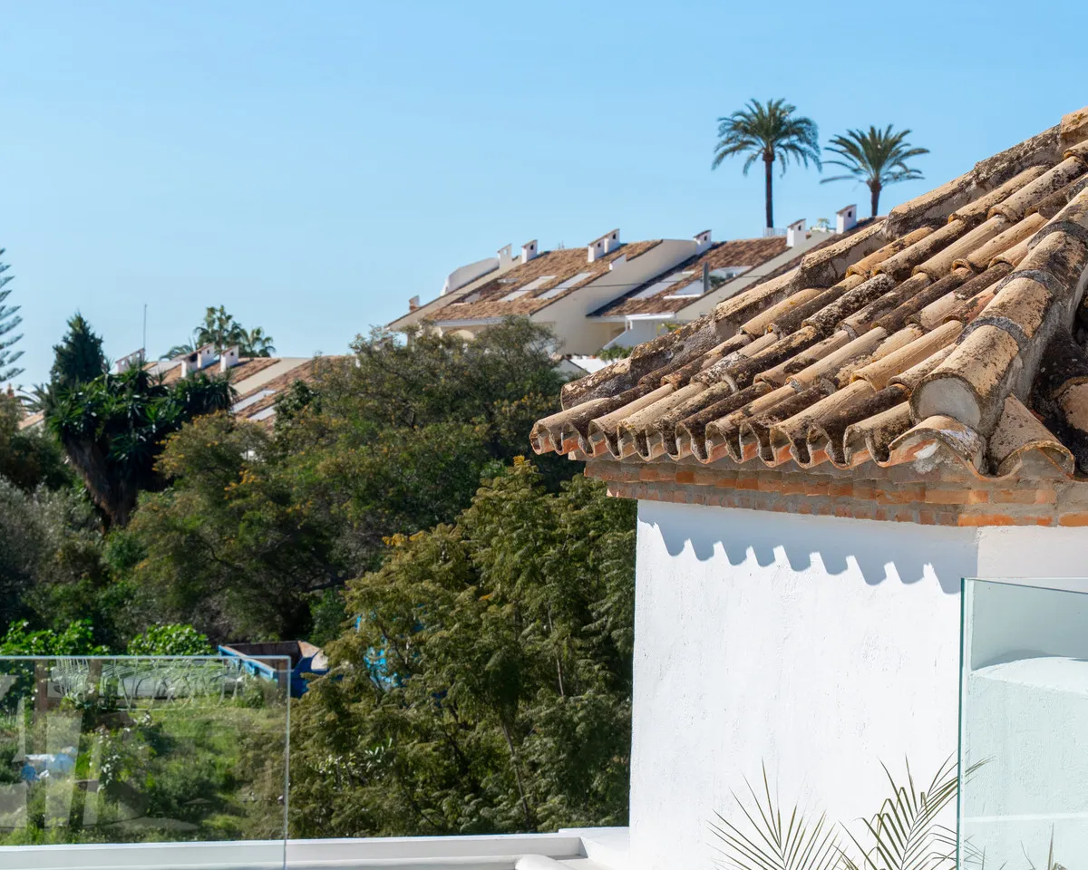 d8117c9d-1677-401a-853d-f5b8d6d83a14