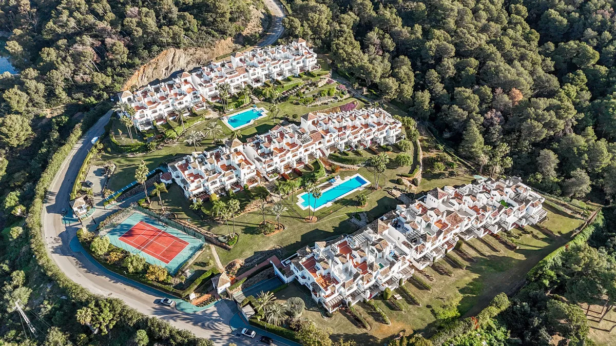 ee4de335-9c7a-4d1a-8894-dfa652c39fd3