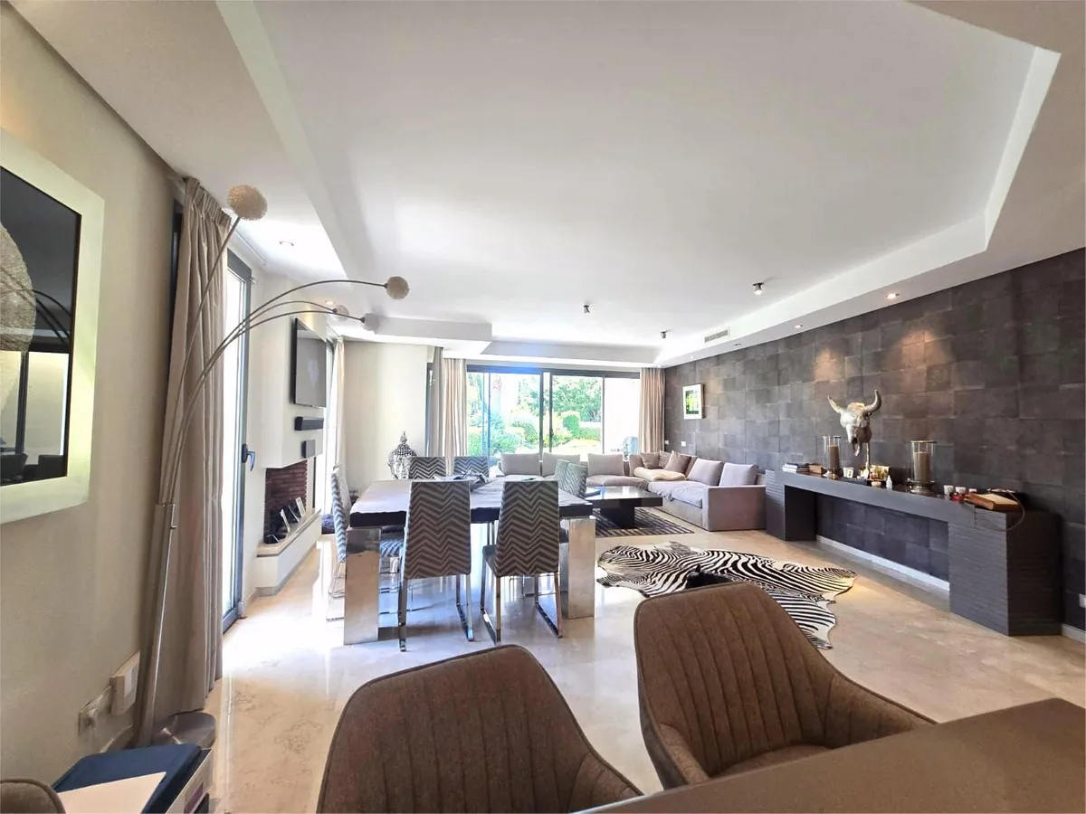 a07d7e76-0d43-4898-840e-43da0d645405