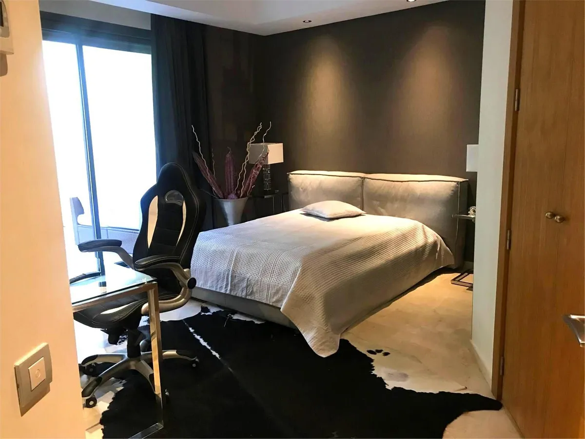 ee4a9cc6-5ab2-464e-bcd8-500e9a8e99ca