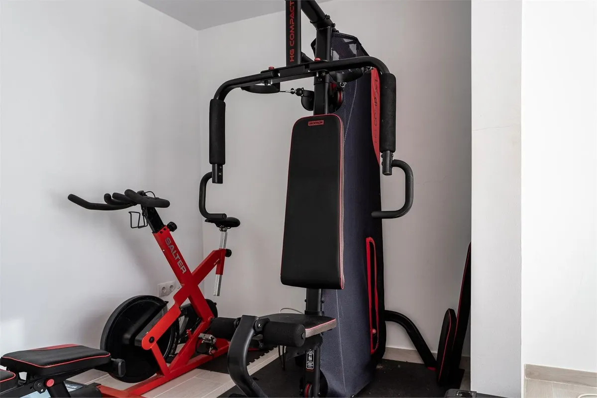 05e6d26b-aec7-4ff4-986d-95f6a68fce56