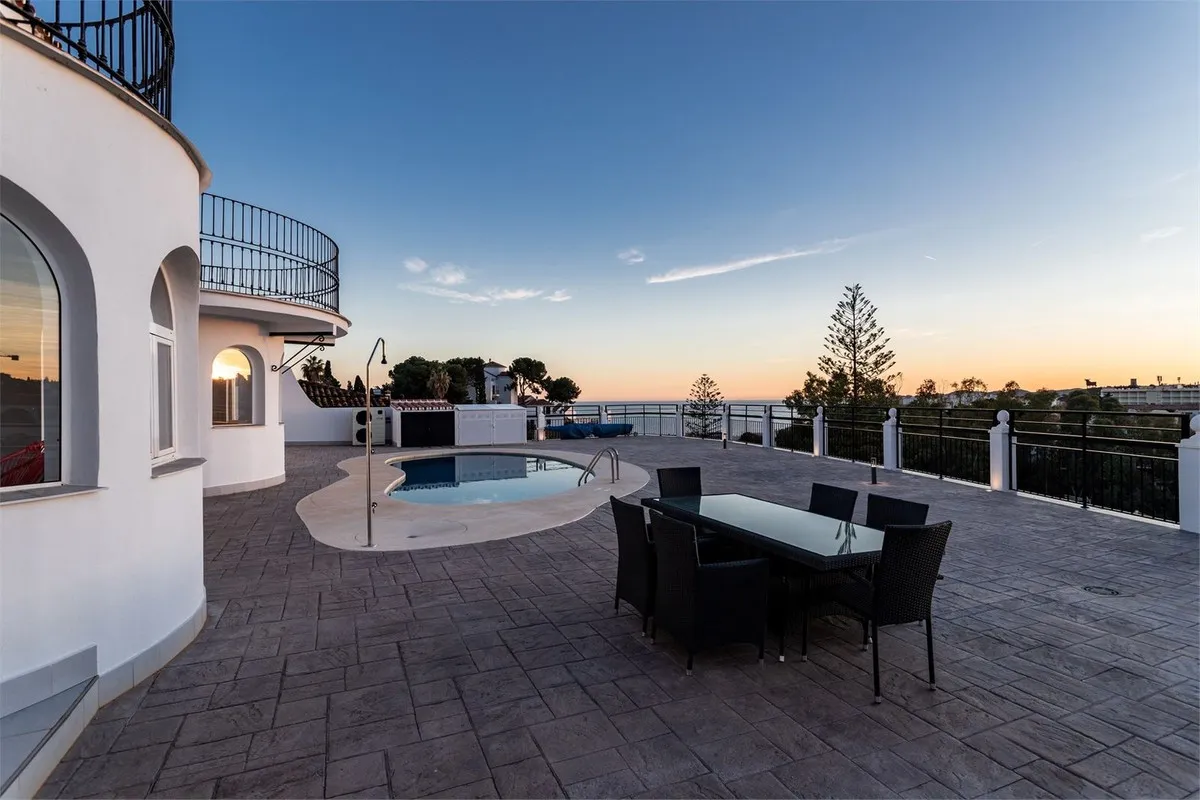 206ca48c-4f7a-4ad0-b49f-1790d61c5720