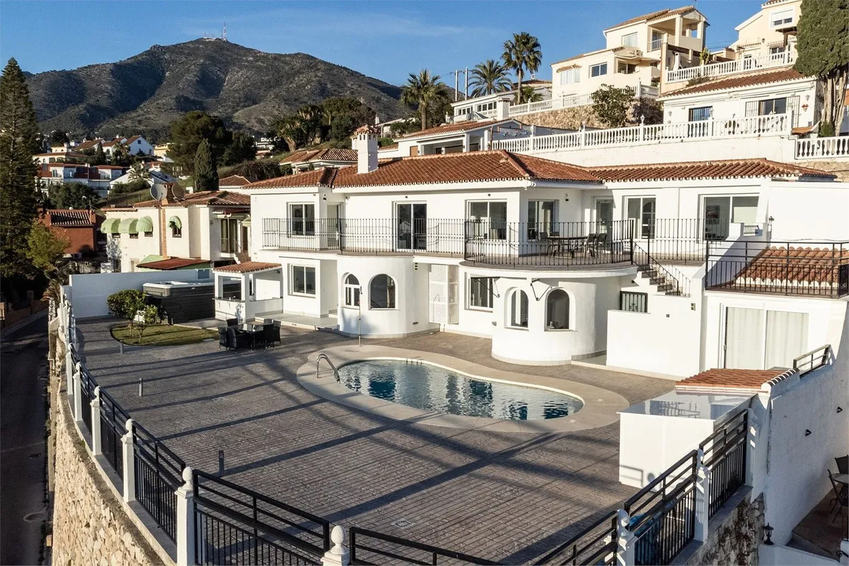 237fecf4-d80f-4f31-bf59-db17b6efe85d