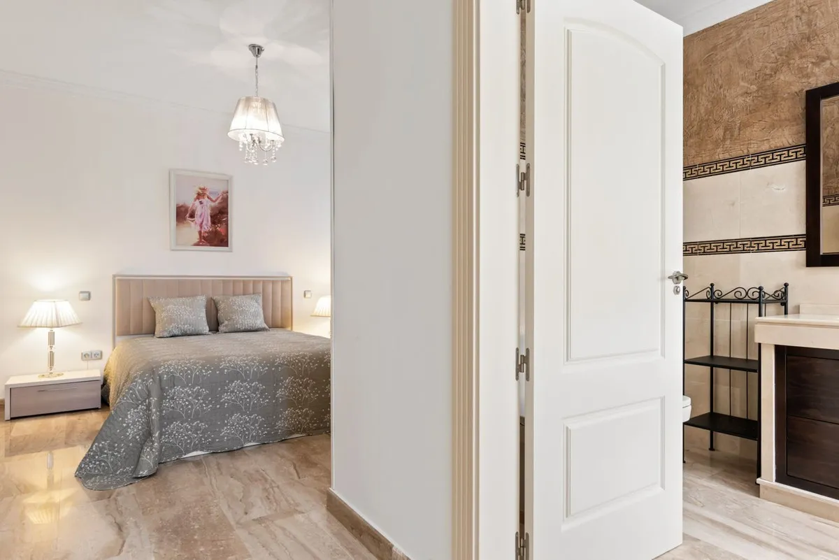 562dc4d5-4c5b-4fb4-a1a8-af2339909578