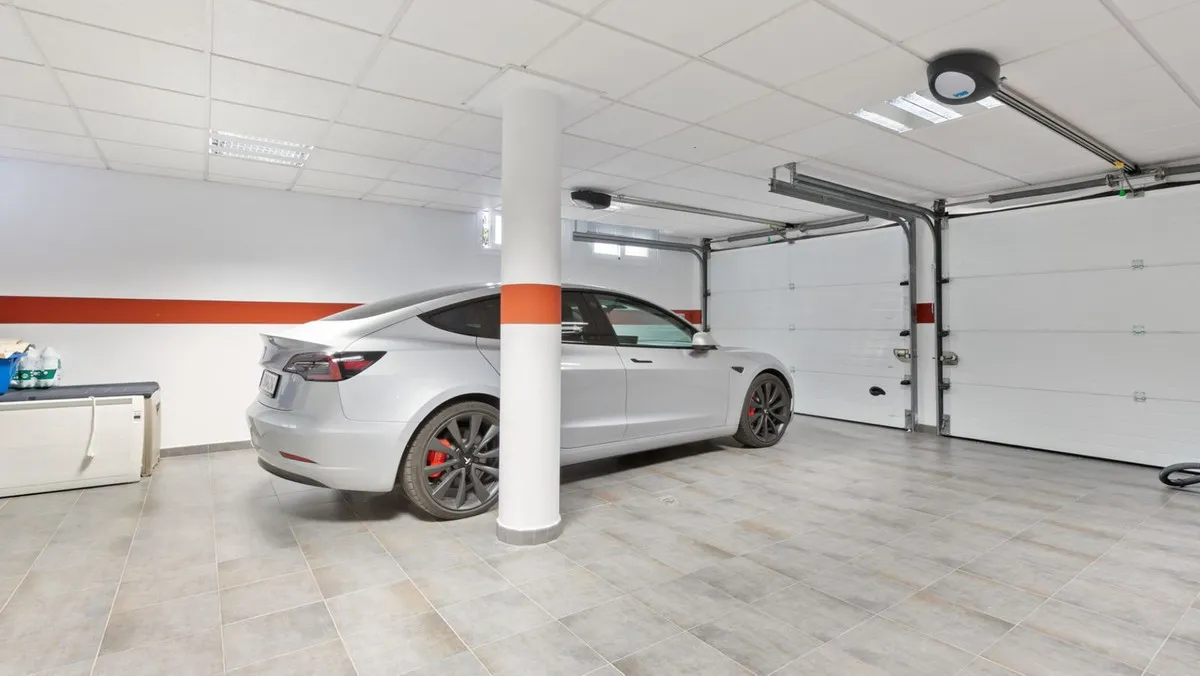 913bb73a-1617-46df-a31b-7e7f1450f34e