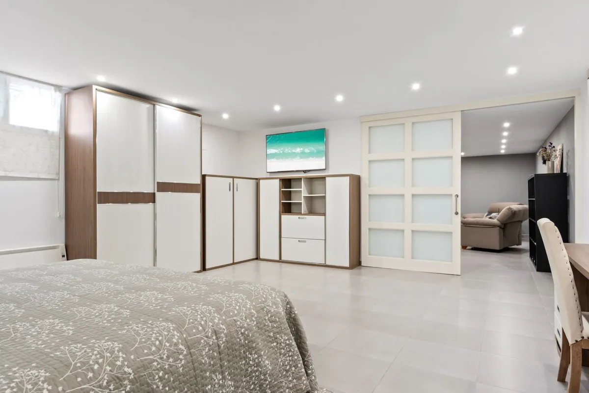 d2df6bf7-0baa-4c20-8b72-c63b1df341bf