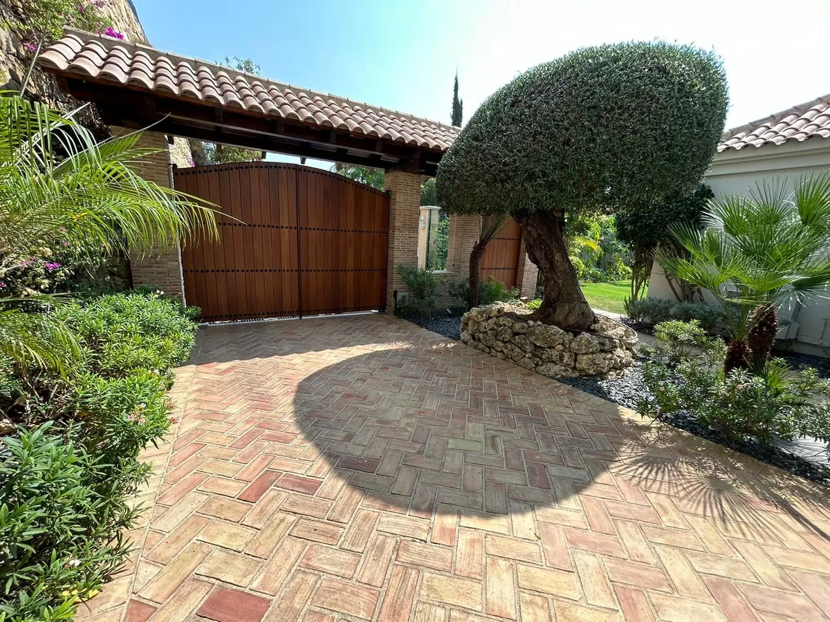 017624b3-a232-4248-bbcf-9cdafdf59f3f