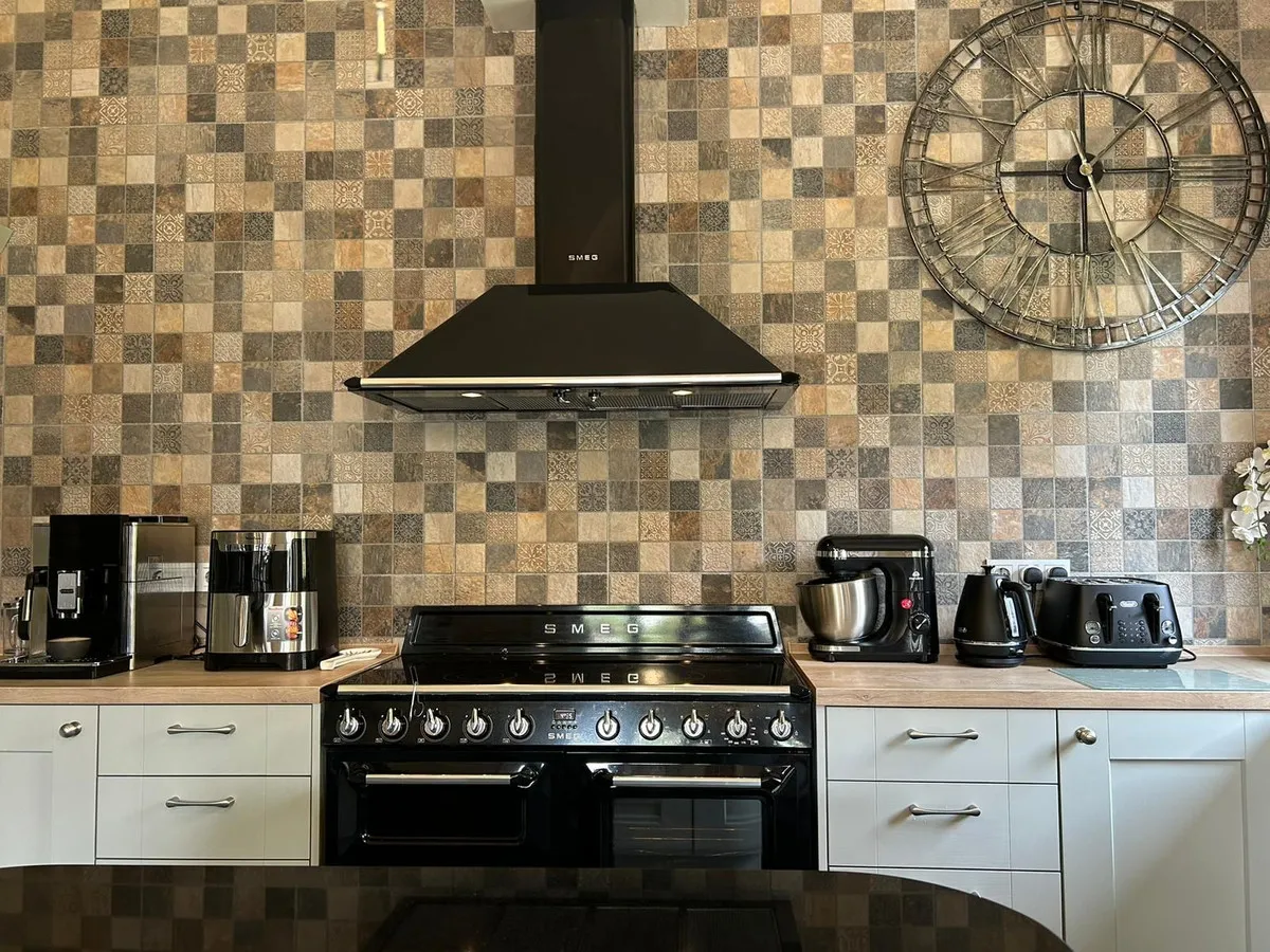 bd5f36e8-caad-4b43-b1fb-5ebfa0eb7110