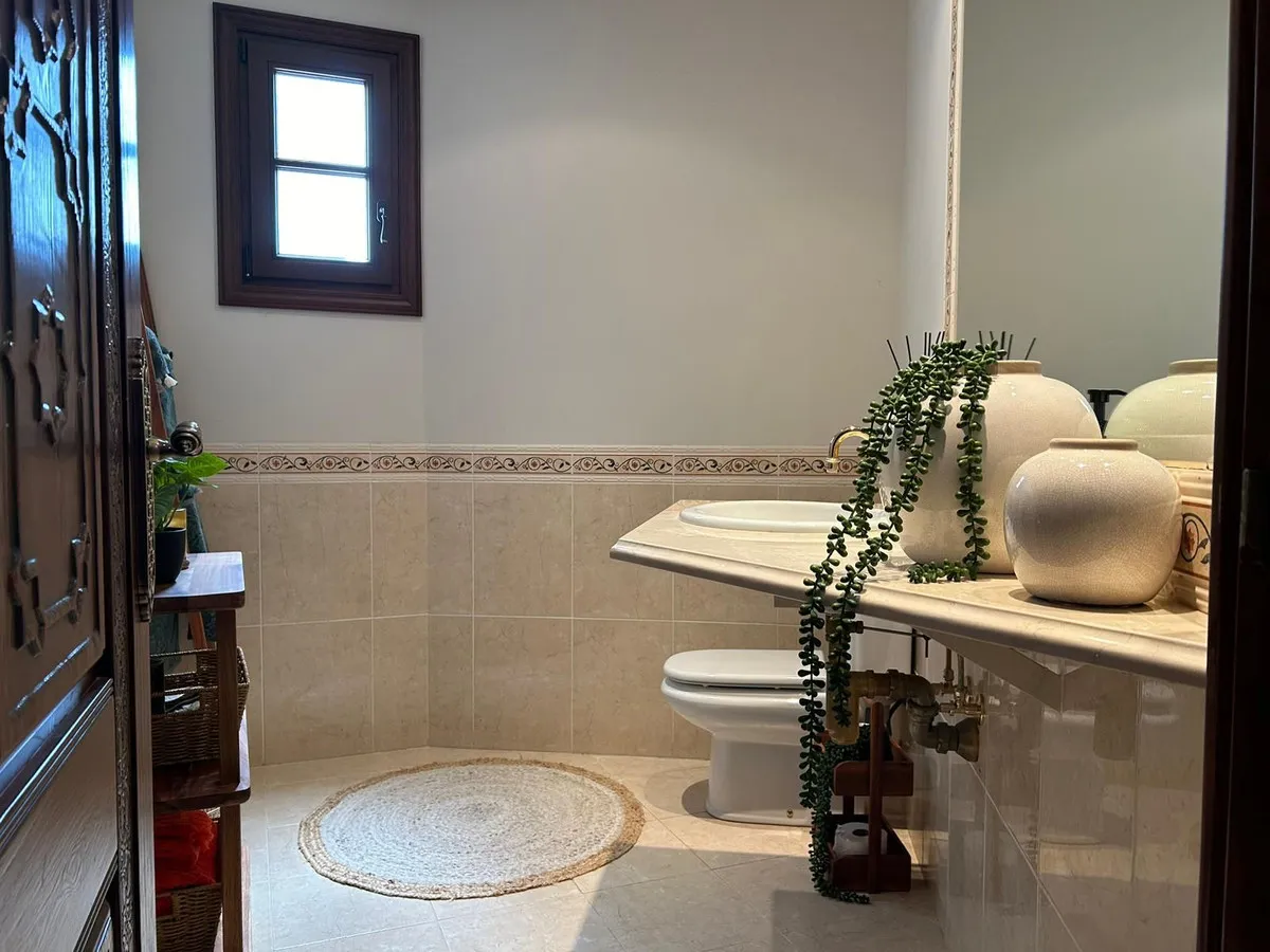 d54057db-9bf1-495f-a55f-b17d4c9e0666