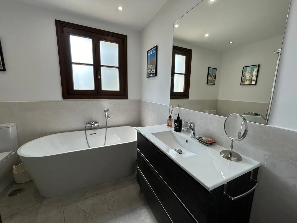 eb5899fd-47ea-4550-bf19-dae35868f16d