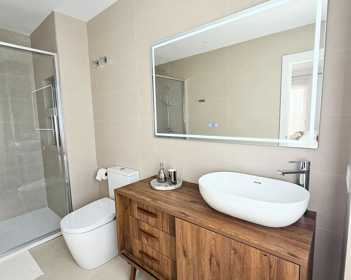 c531385f-43a5-4afe-8c0c-cb993cb94173